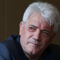 Kevin Keegan reveals stage four cancer diagnosis in emotional return