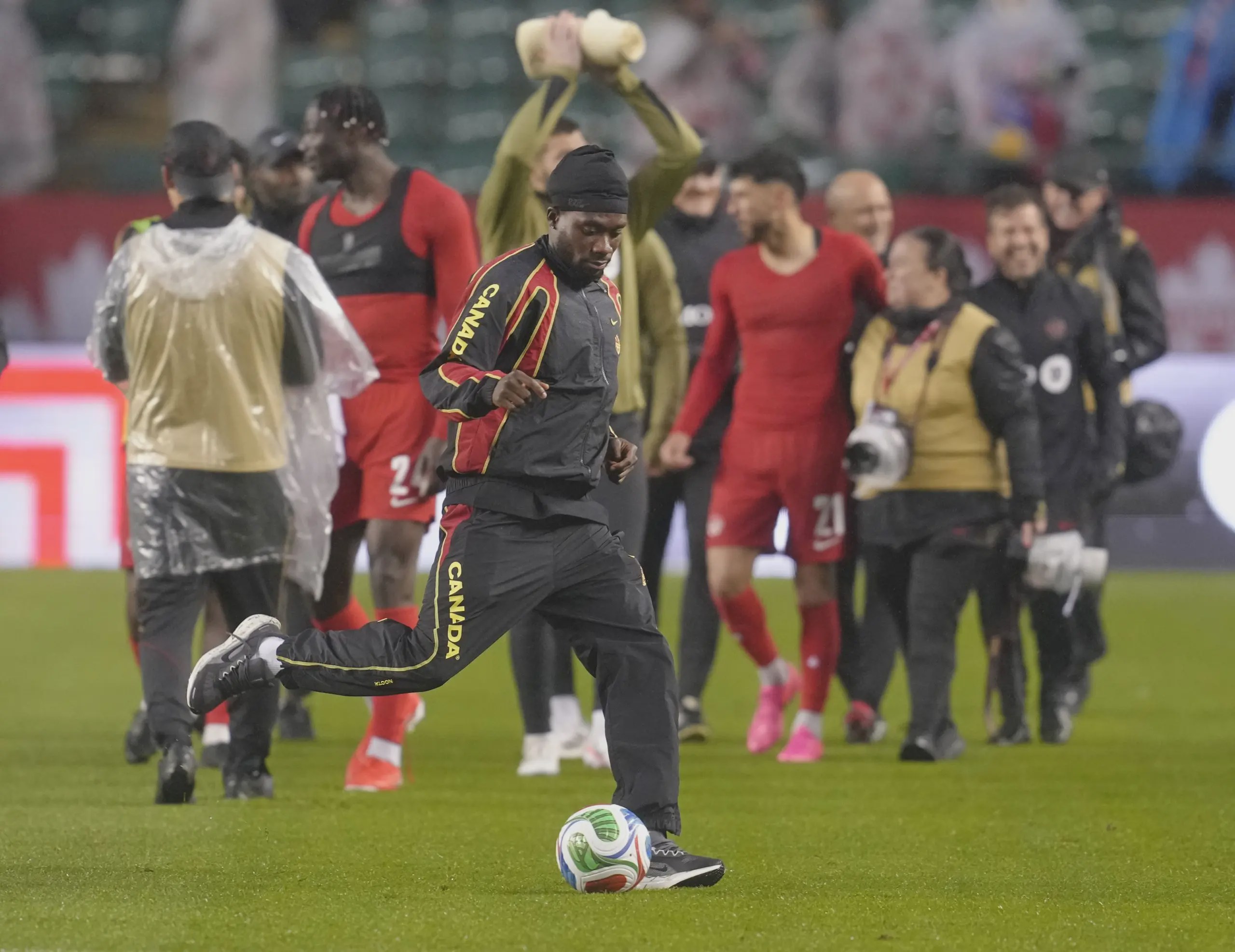 Alphonso Davies Rejoins Canada Squad but Injury Timeline Remains Unclear