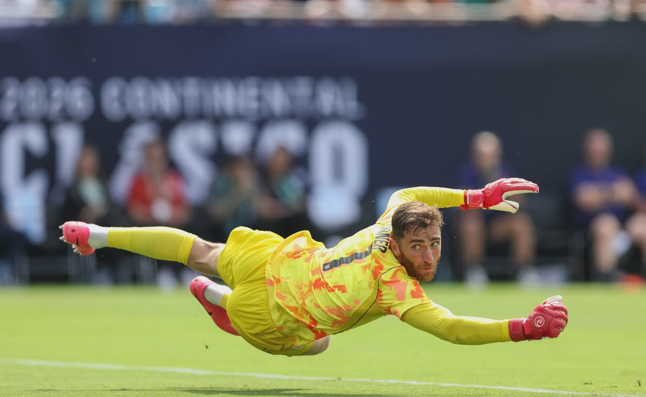 Freese or Turner? USA Keepers Wait on Pochettino's Call