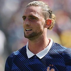 Adrien Rabiot slams MetLife Stadium pitch as ‘artificial and rigid’