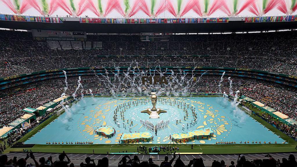 History at the Azteca: Mexico Sweeps Group Stage for the First Time