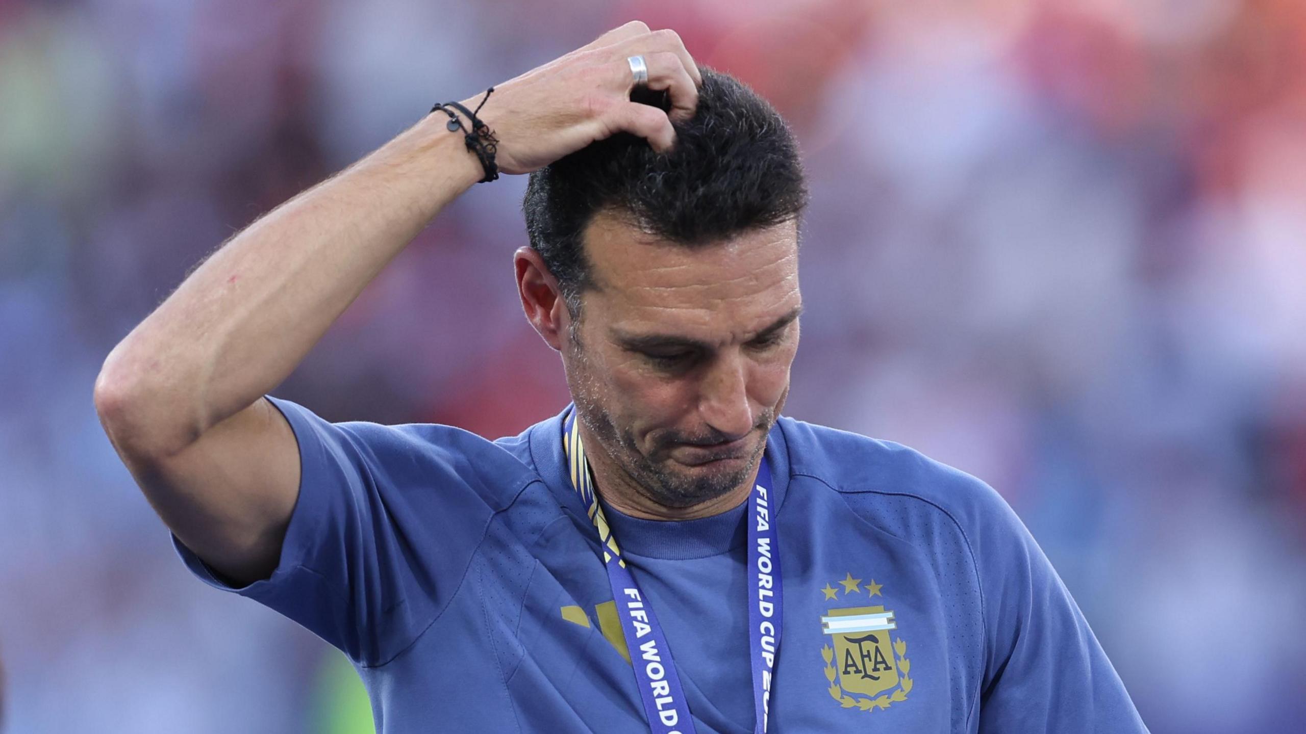 Scaloni in Tears: Argentina Manager Hints at World Cup Exit