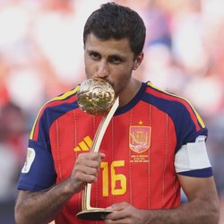 Rodri's Redemption: From ACL Surgery to World Cup Golden Ball