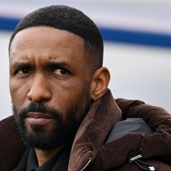 Behind the Scenes of Defoe’s Woking Exit: Communication Breakdowns