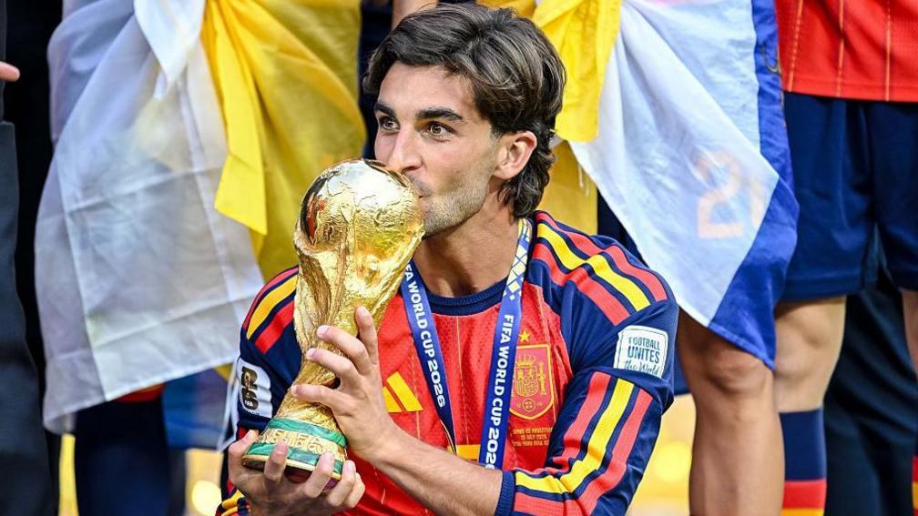 World Cup hero Ferran Torres faces uncertain Barcelona future