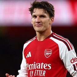 Arsenal Begin Title Defence With Poise Of Champions Against Coventry