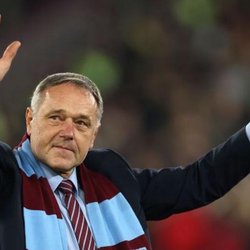 West Ham Mourns ‘Gentle Giant’ Ludek Miklosko After Death at 64