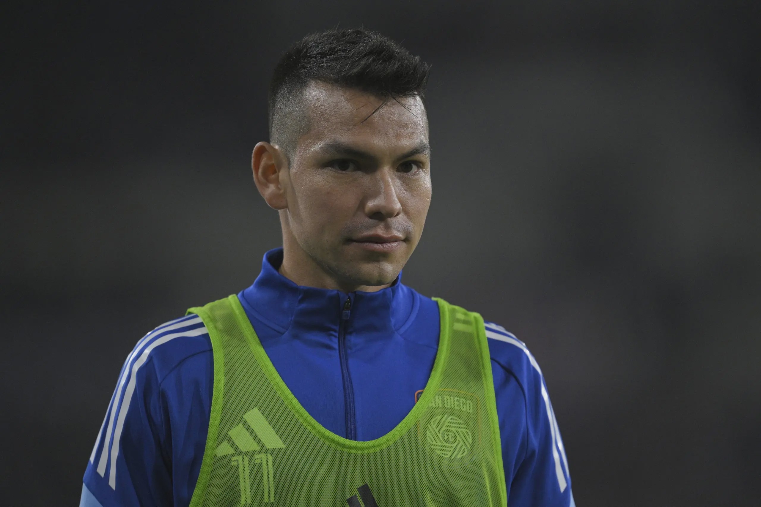 Aguirre Shakes Up Mexico Roster with Lozano Exclusion