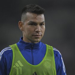 Aguirre Shakes Up Mexico Roster with Lozano Exclusion