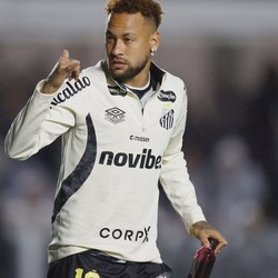 Carlo Ancelotti Weighs Neymar Decision for 2026 World Cup Squad