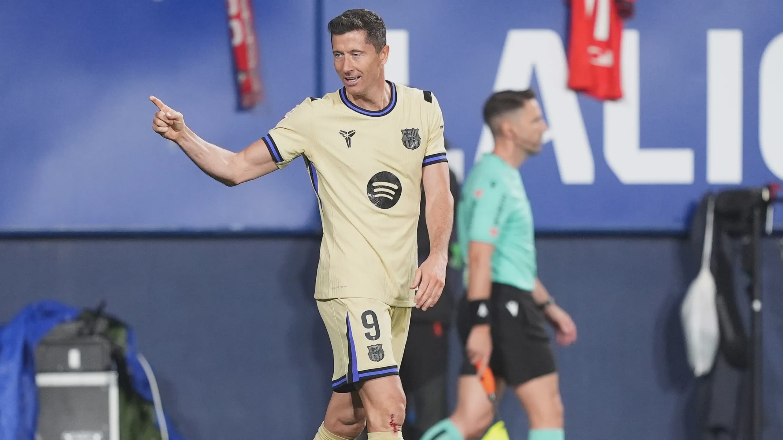 Robert Lewandowski Nears Barcelona Exit for Massive Al-Hilal Deal