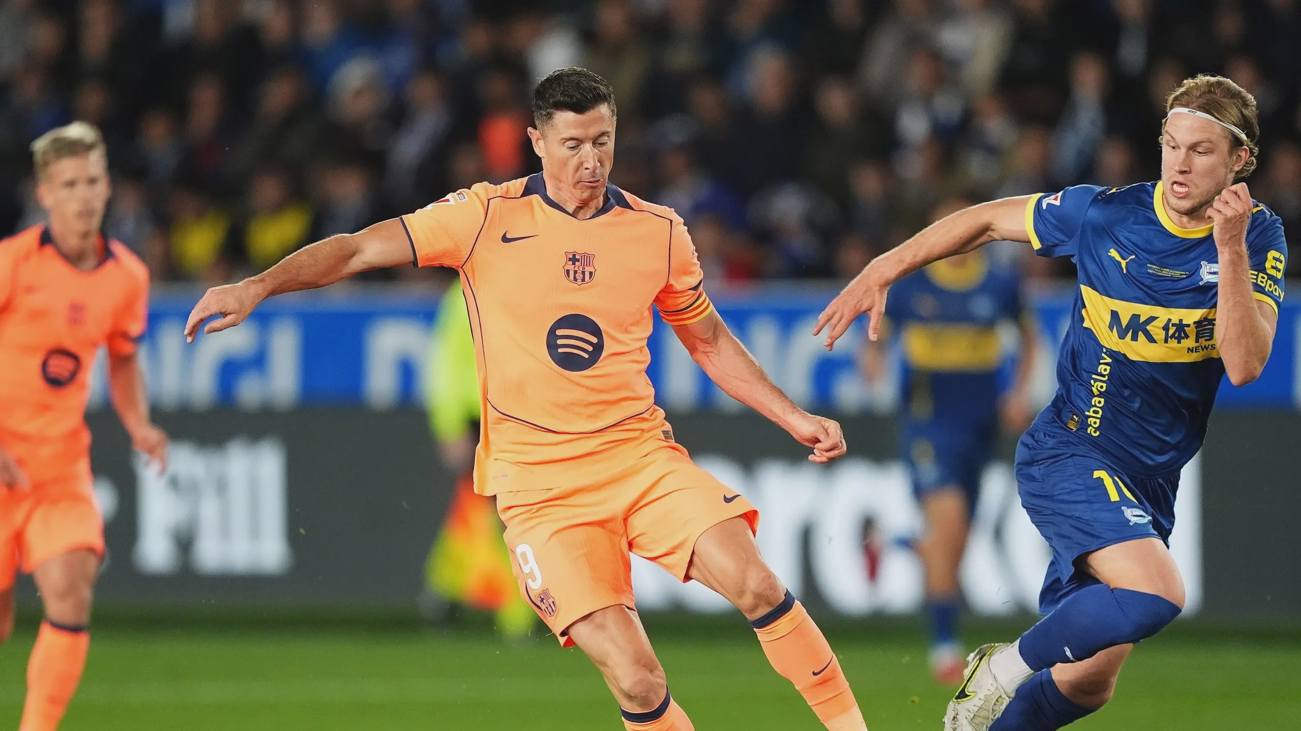 Robert Lewandowski Nears Barcelona Exit for Massive Al-Hilal Deal